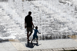 FatherSon -zeevveez - 9520544591_4dc03d029c_z